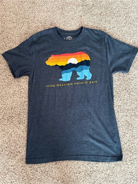 The Duck Company Other - The Duck Company Rocky Mountain National Park Bear Graphic T-Shirt Men’s M Blue